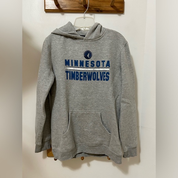 Minnesota Timberwolves Gray Hoodie Size XL - Picture 1 of 4
